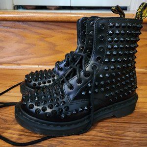 Dr. Martens rare black spike boots size EU37 UK4